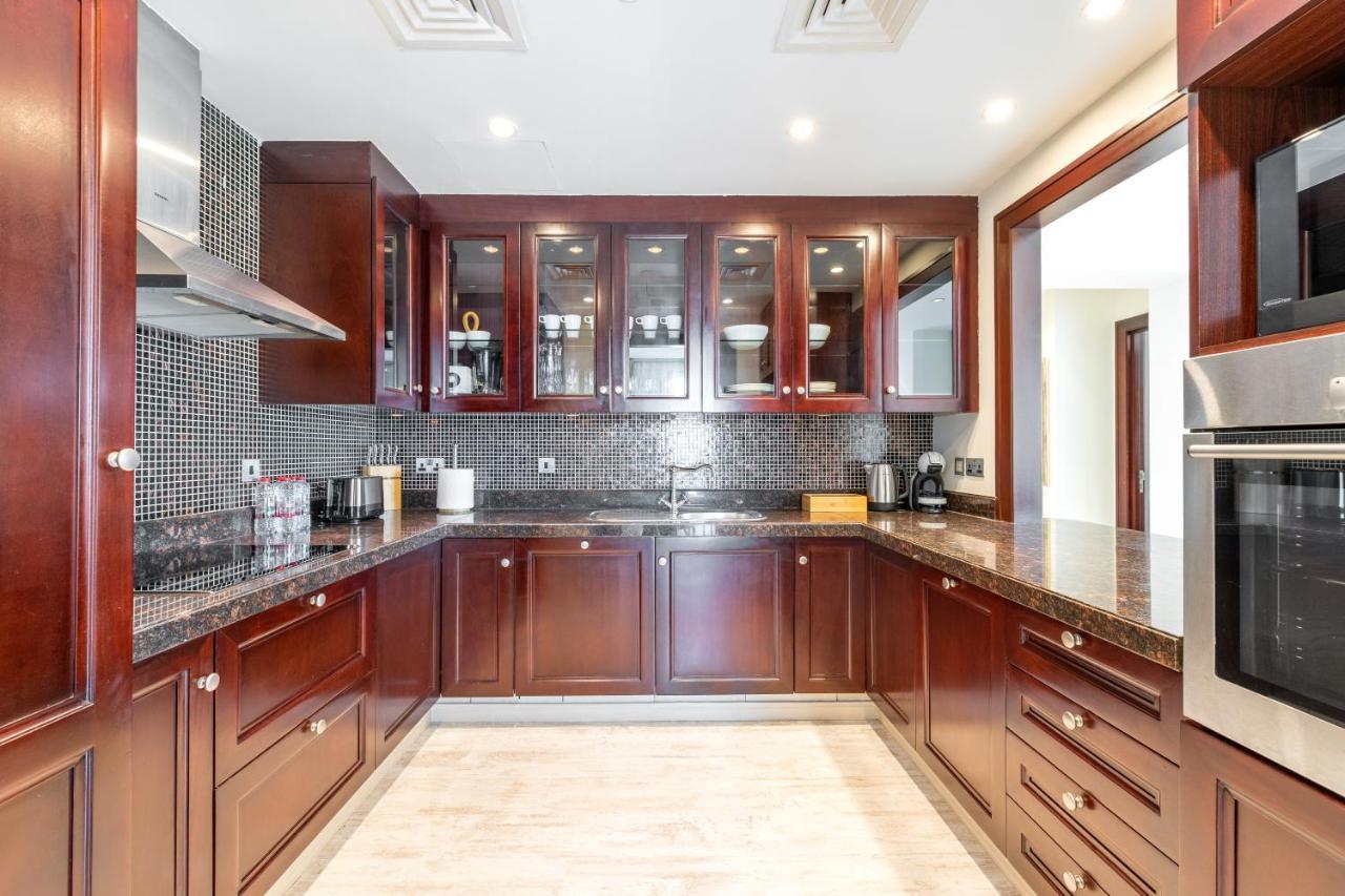 Ultra Luxury Downtown - Full Burj Khalifa View - 5 Min Walk To Dubai Mall! Exterior foto