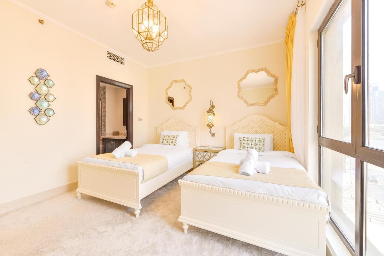 Ultra Luxury Downtown - Full Burj Khalifa View - 5 Min Walk To Dubai Mall! Exterior foto