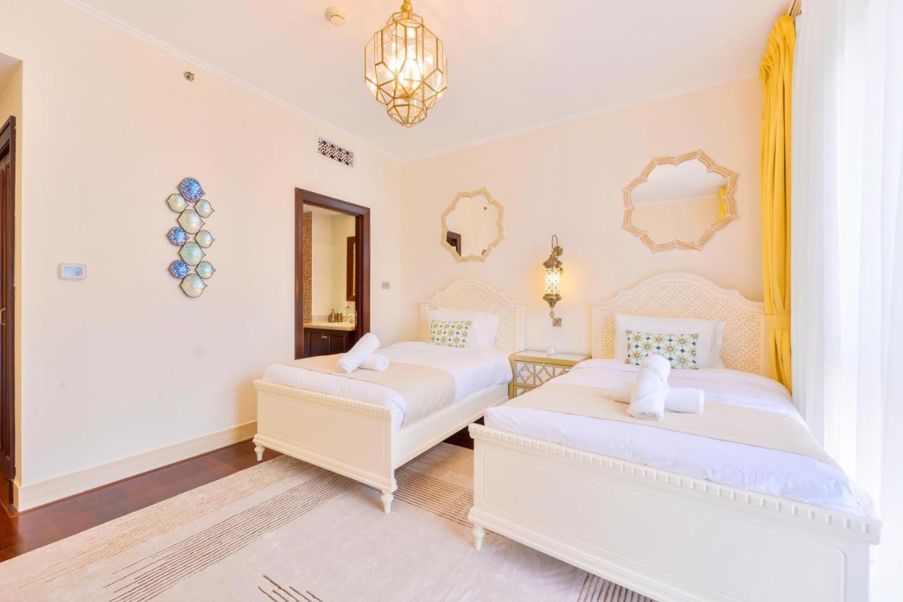 Ultra Luxury Downtown - Full Burj Khalifa View - 5 Min Walk To Dubai Mall! Exterior foto